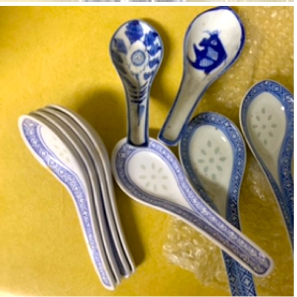 Vintage hand painted Porcelain Asian soup spoon set 9 pc